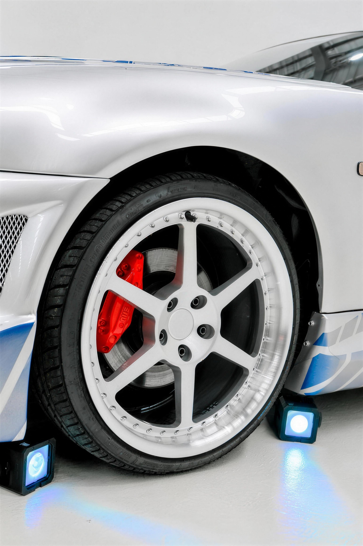 Nissan Skyline R34 GT-T on WWC six-spoke custom forged