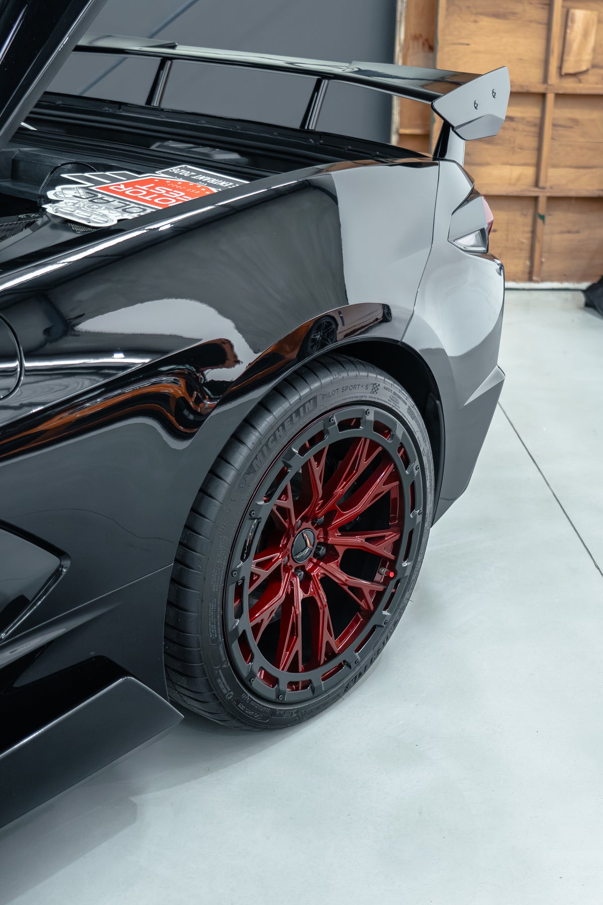WWC Vector Mesh 2.0 Beadlocks Custom Forged Wheel