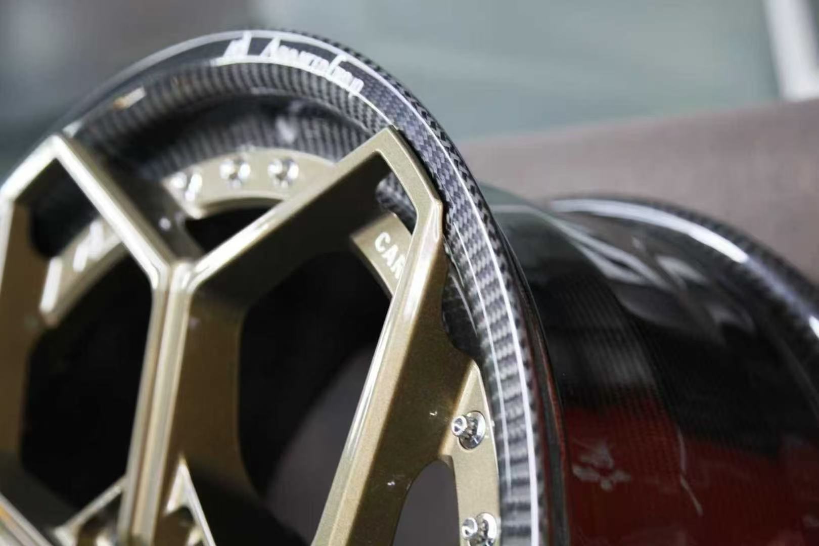 Custom Forged Full Carbon Fibre Wheel