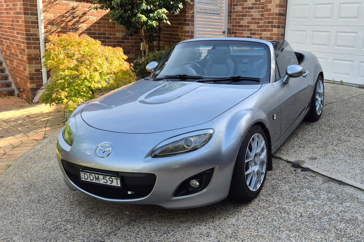 Mazda MX5 on WWC custom forged