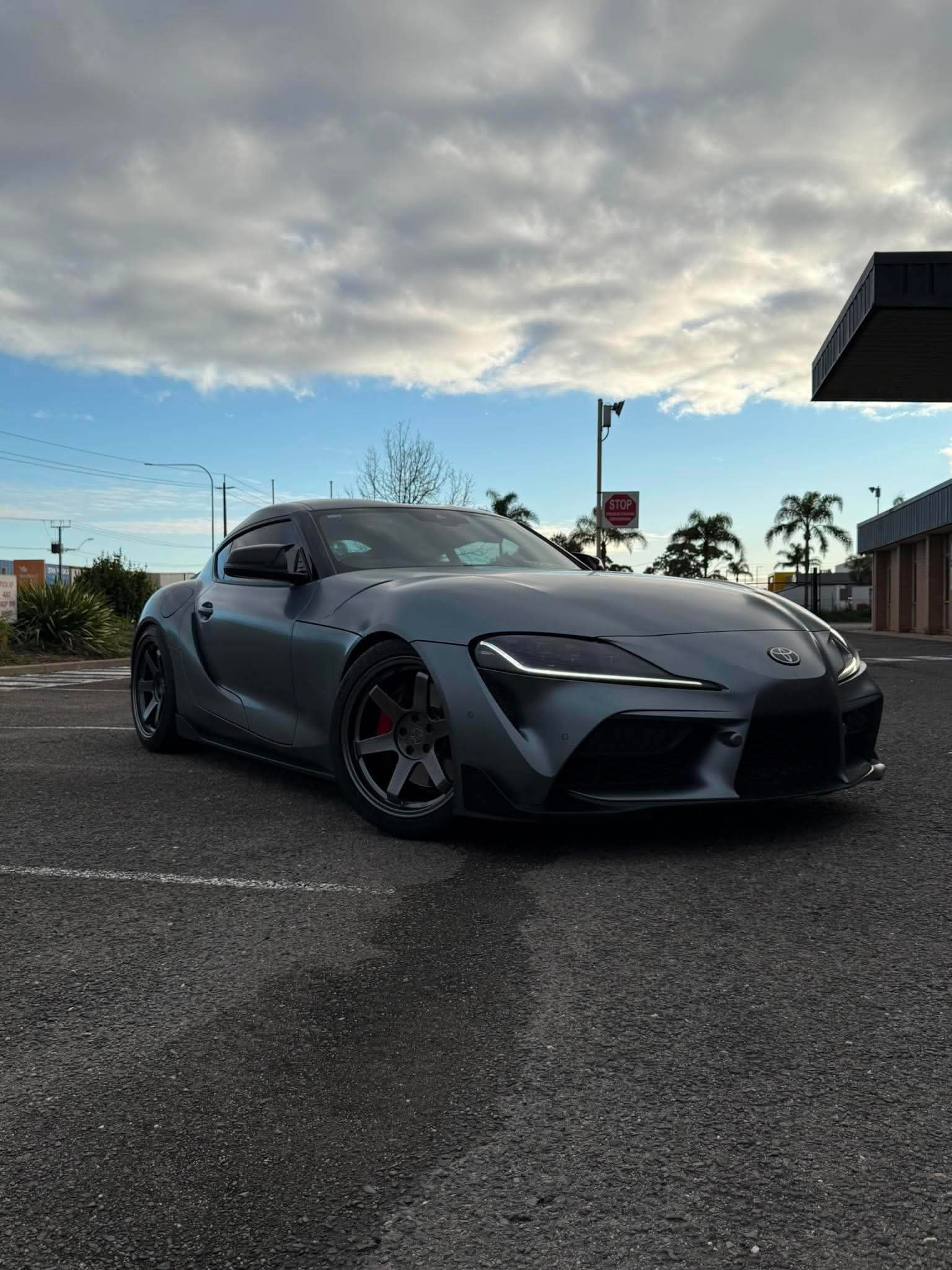 WWC 6-Spoke Custom Forged Motorsport Wheel