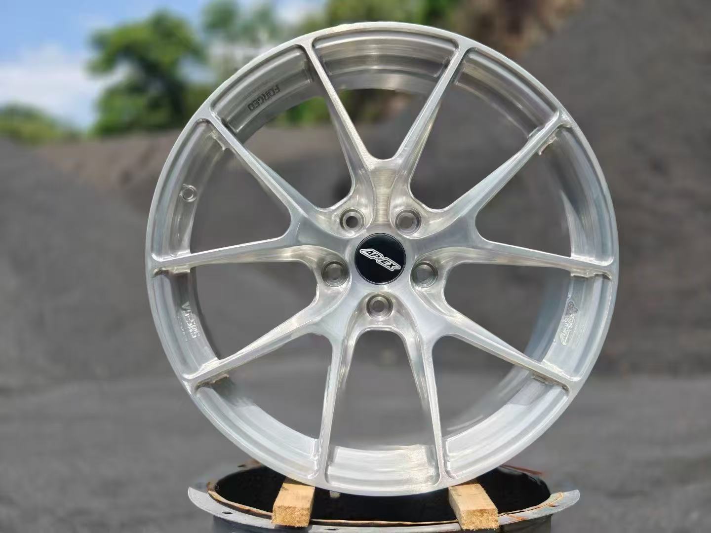 Custom Forged Wheel Apex styled