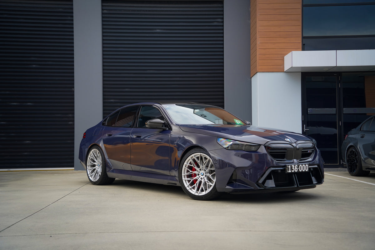 BMW M5 G90