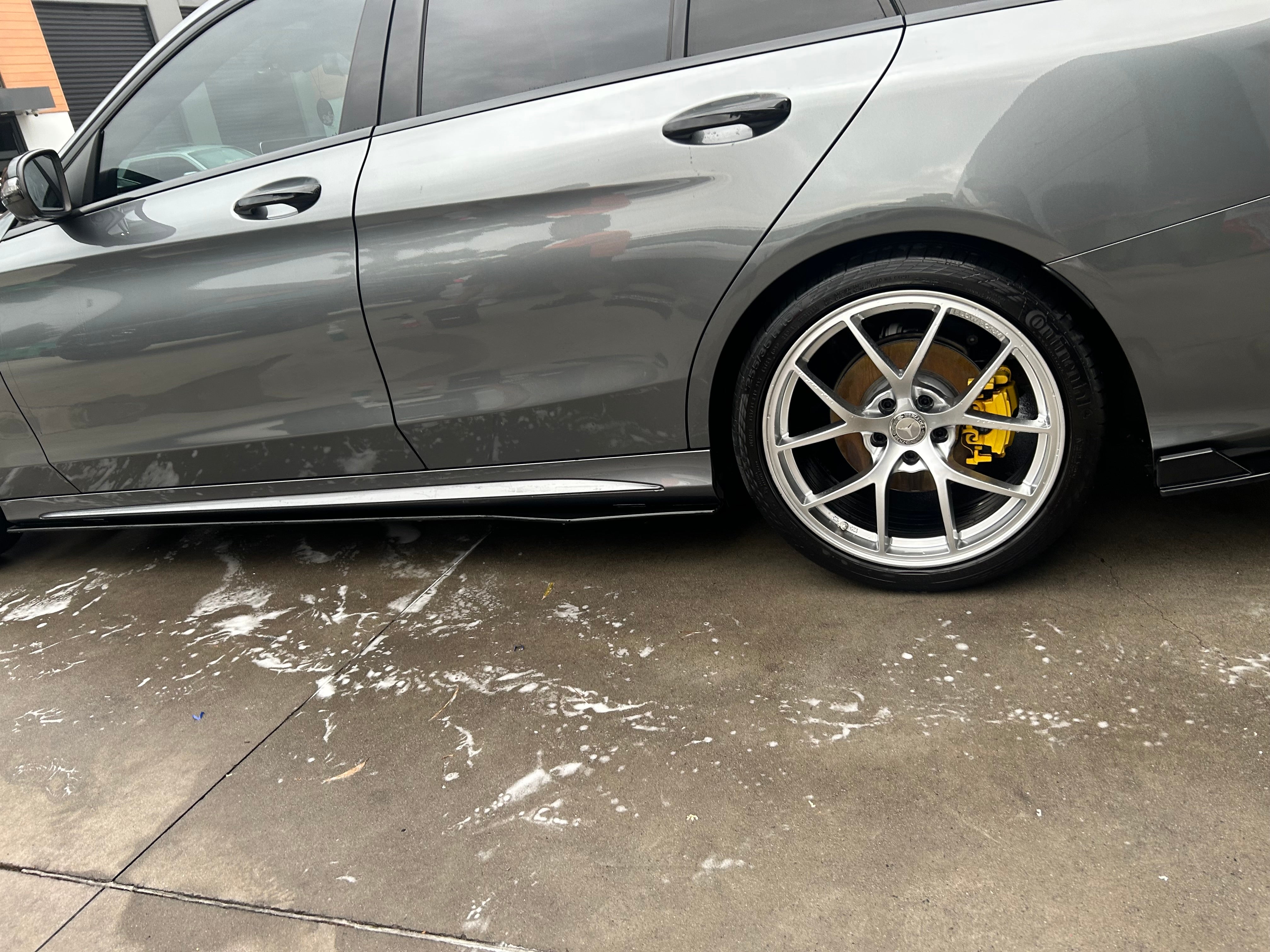 WheelWorkCustoms WWC RC3 EVO lightweight performance wheel with a sleek, aerodynamic design and metallic finish.