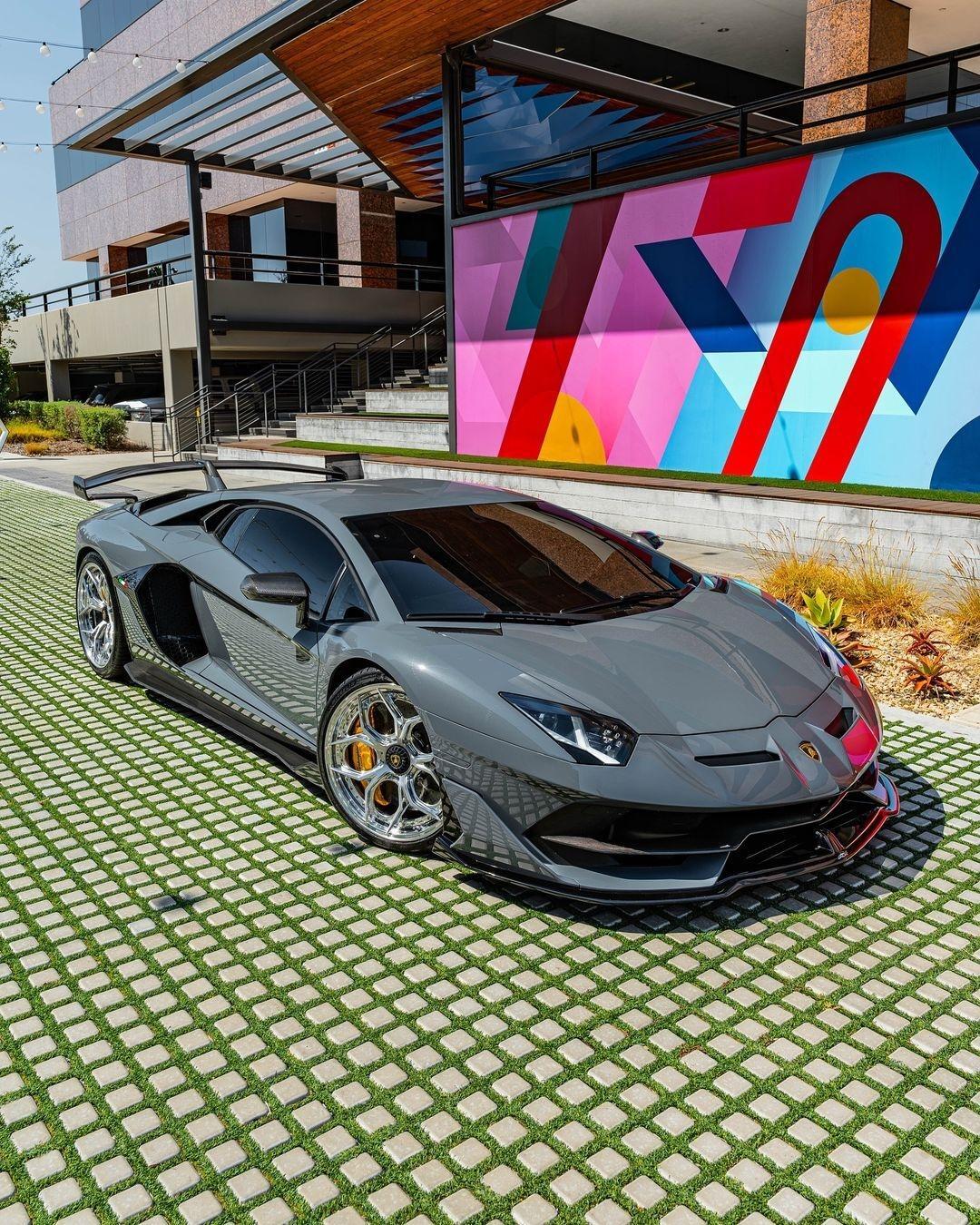 Custom forged WWC 5-Port Forged Wheel