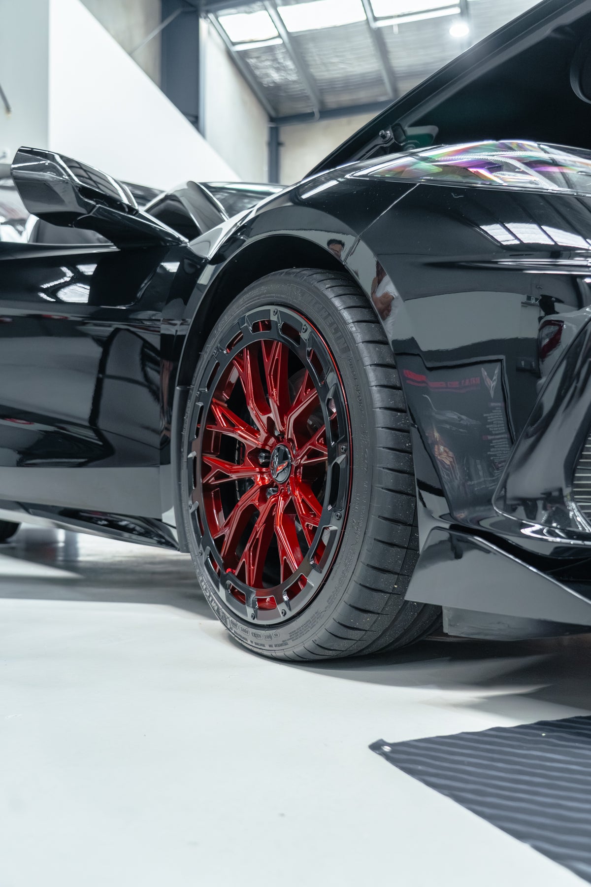 WWC Vector Mesh 2.0 Beadlocks Custom Forged Wheel