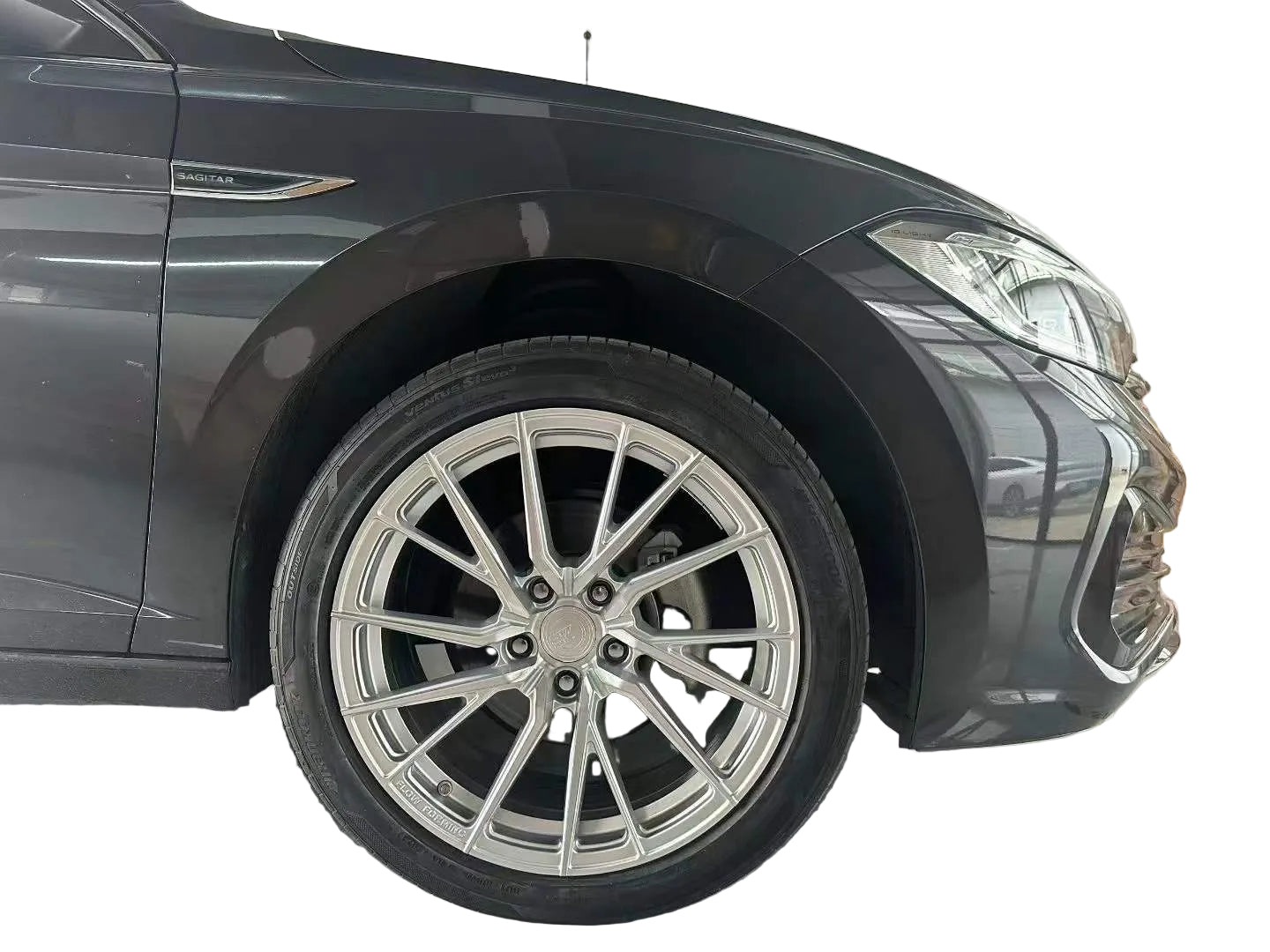 3S055 HF4 FlowForm Wheels – Silver Machined Face