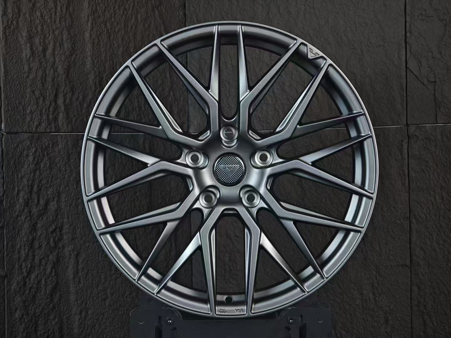 Custom Forged Wheel Vorsteiner styled