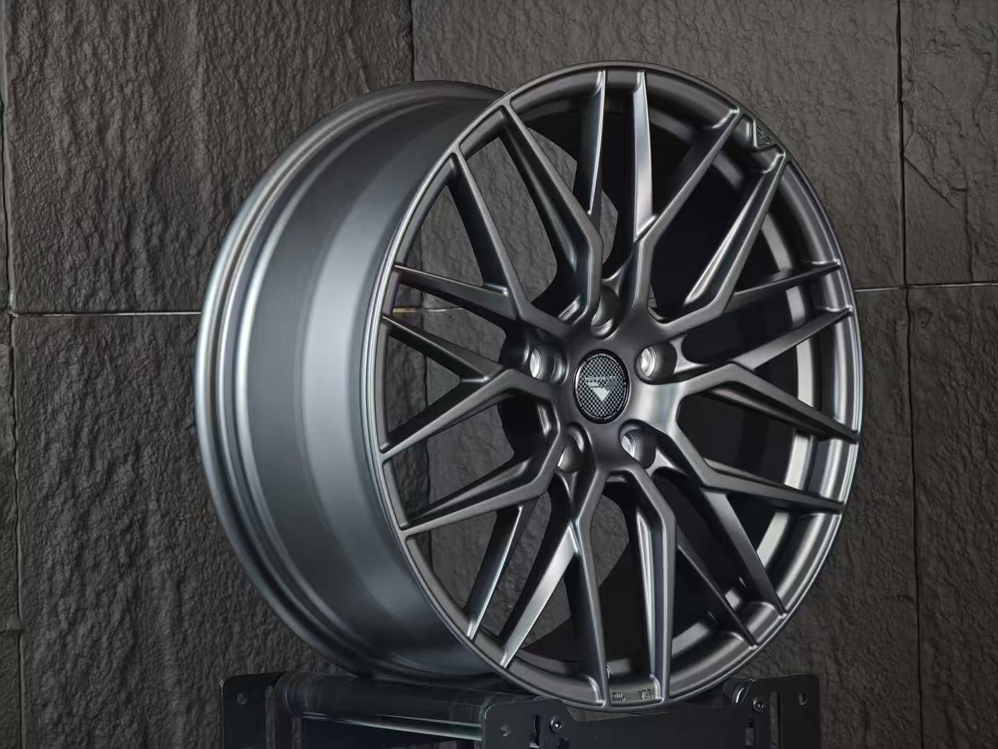 Custom Forged Wheel Vorsteiner styled
