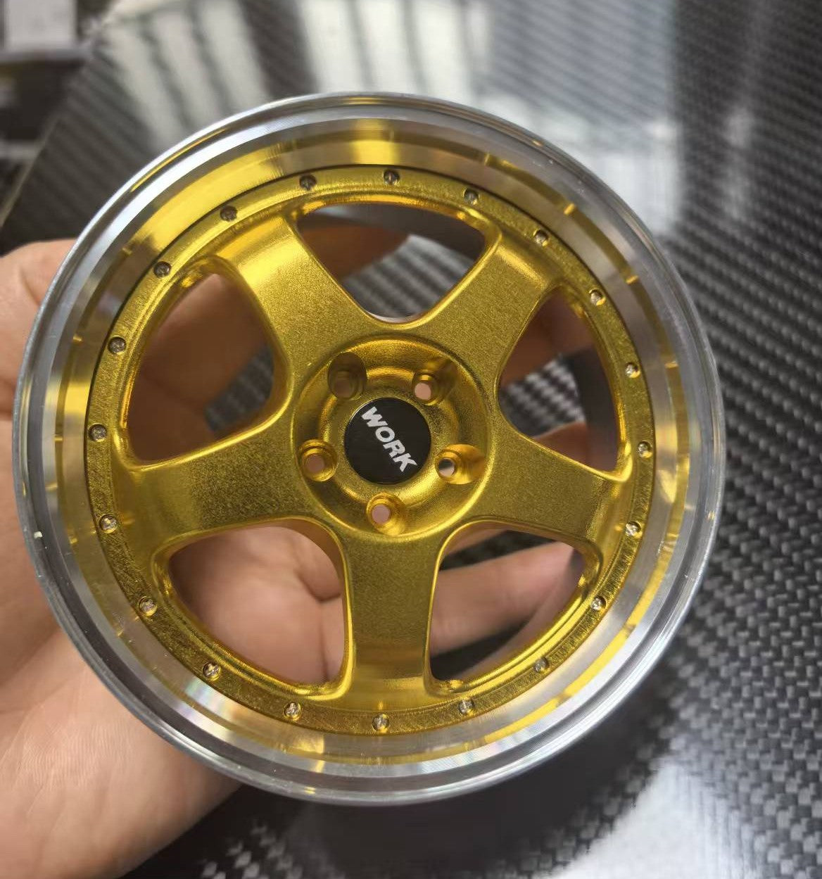 Classic 5-Spoke 10cm Die-Cast Aluminium Mini Wheel – view 3