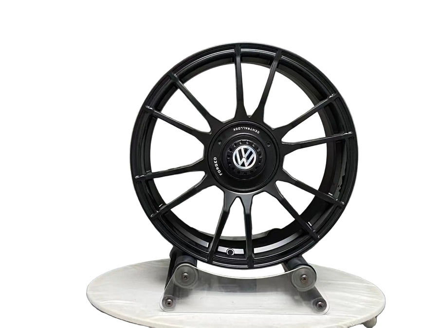 WWC Centerlock-Style Custom Forged Wheel – view 2