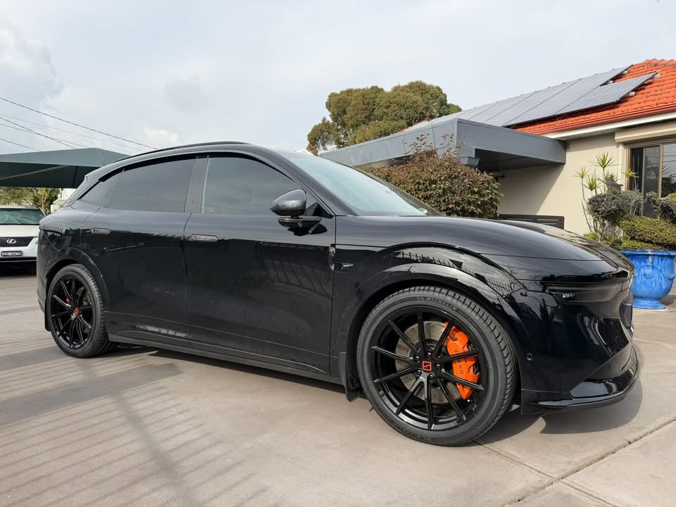 WWC CF3 Three-Spoke Custom Forged Wheel