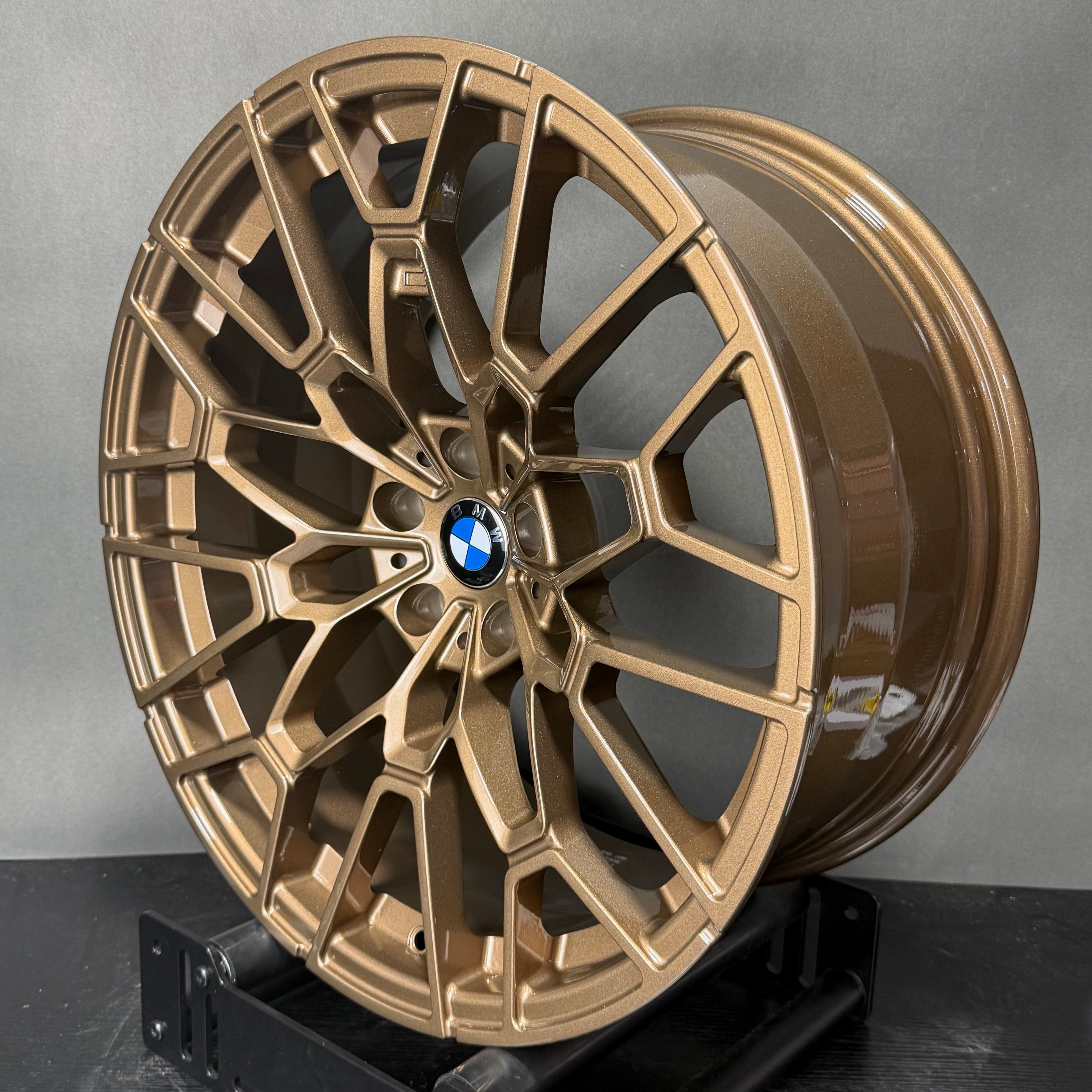 WWC CSL-Mesh Pro Custom Forged Wheel