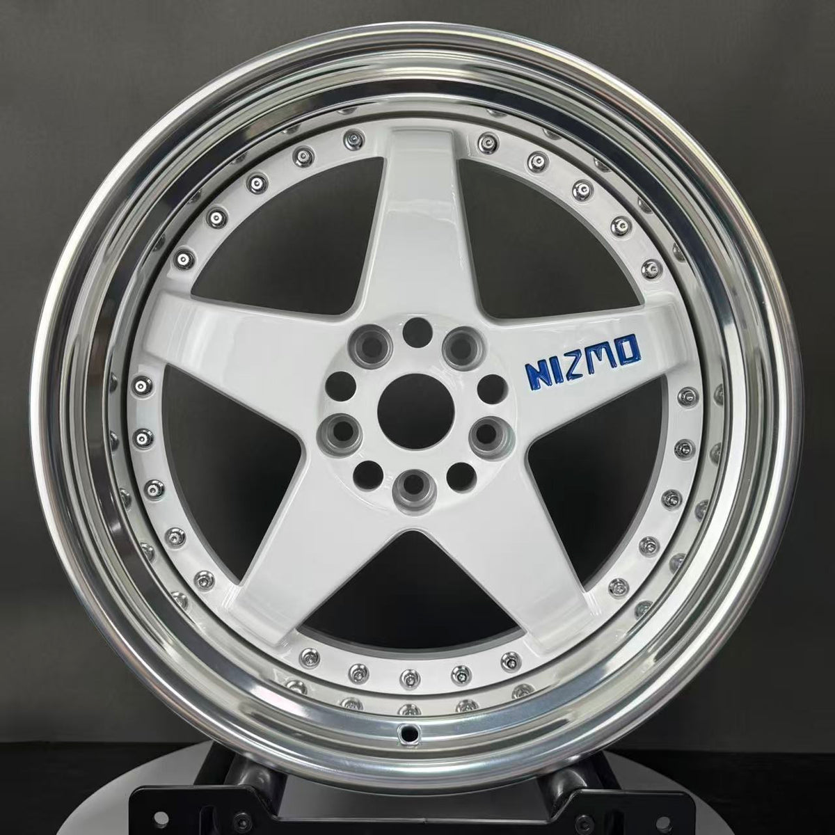 WWC LMGT3 Remake Two-Piece Custom Forged Wheel – view 7